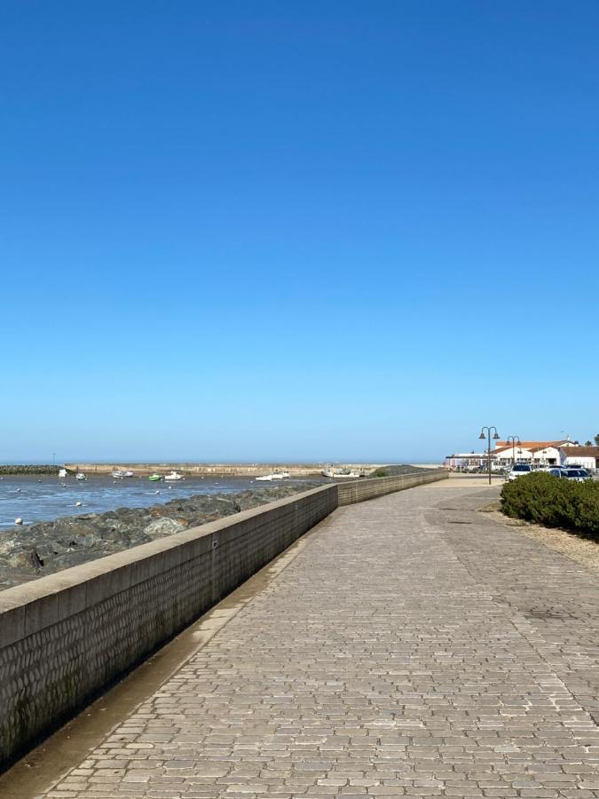 Châtelaillon-Plage, maison de pêcheur en front de mer Vila Exterior foto